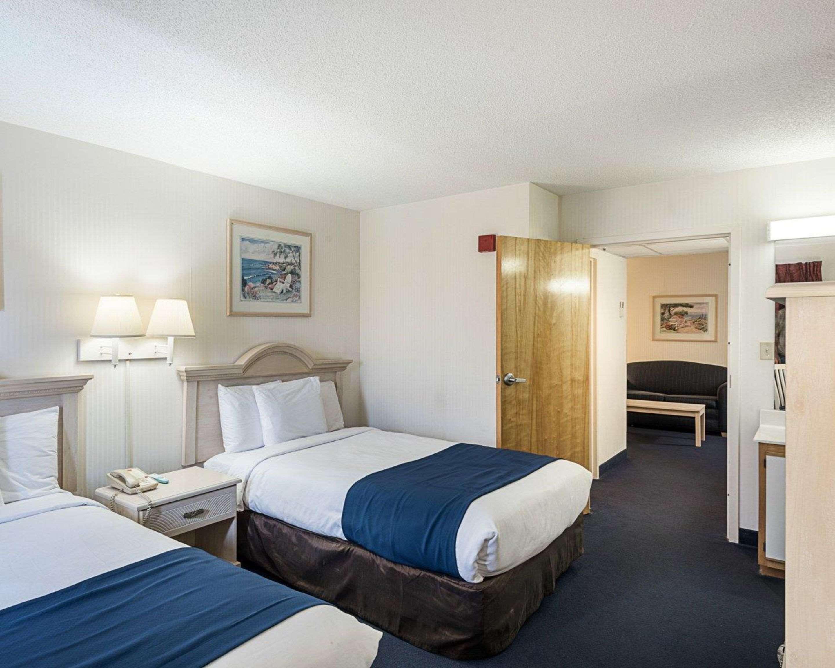 Econo Lodge Inn & Suites Rehoboth Beach Exteriör bild